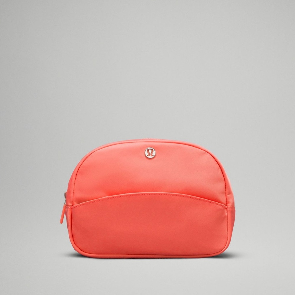 Lululemon Go Getter Pouch 2L, Raspberry Cream - NWT